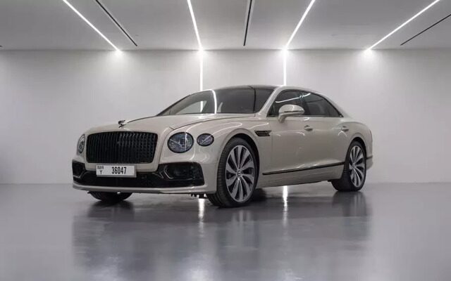 Bentley Flying spur black edition (2)