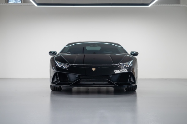 Lamborghini_huracan_evo_black